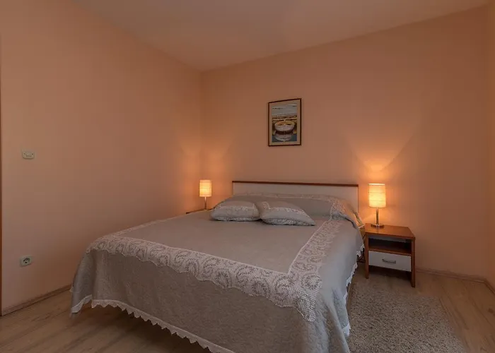Pensionat Bakica 4*