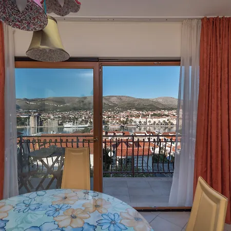 Guest house Villa Bakica 4*