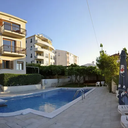 Guest house Villa Bakica