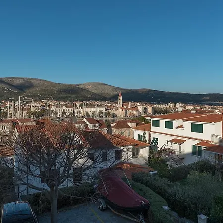 Villa Bakica 4*