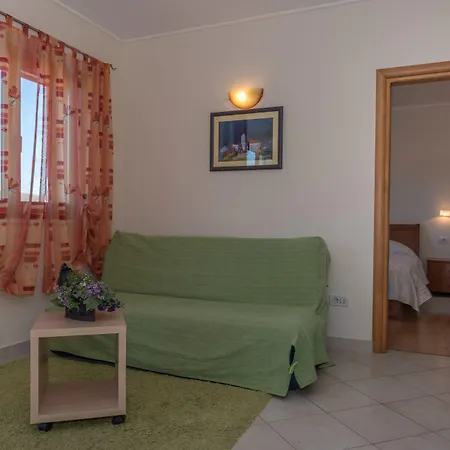 Bakica 4* Trogir